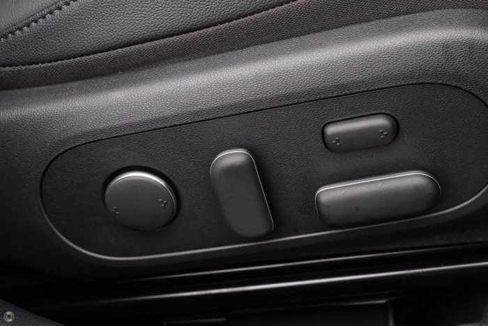 2025 Hyundai Kona Premium