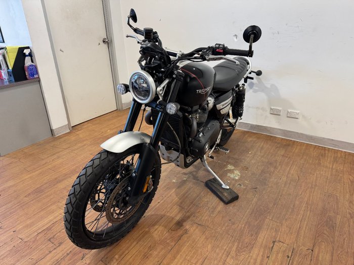 Triumph 2020 TRIUMPH 1200CC SCRAMBLER XC Black