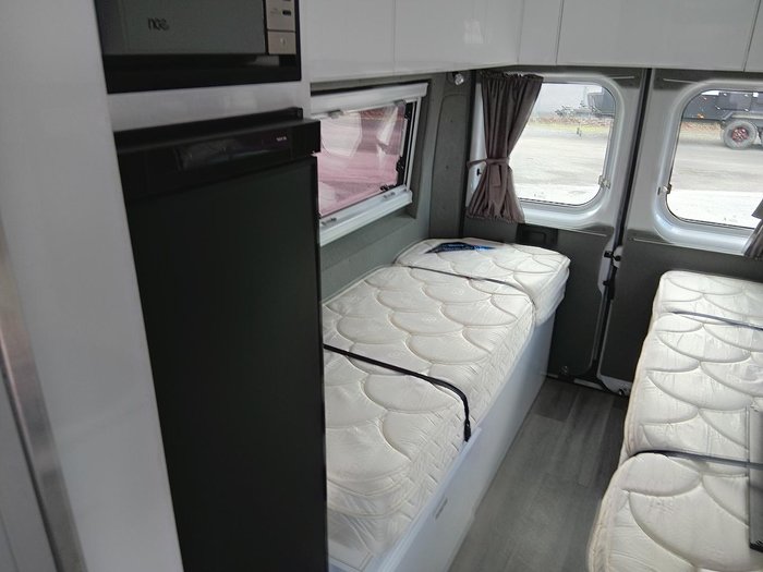 2022 Red Centre Wallaga Single Beds