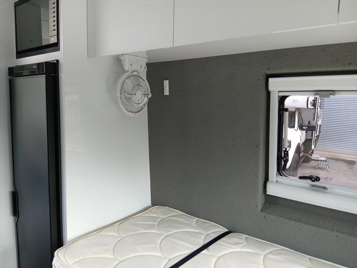 2022 Red Centre Wallaga Single Beds