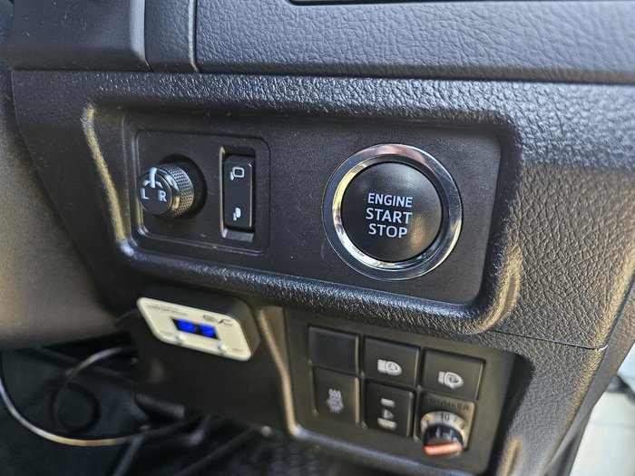 2017 Toyota Landcruiser Prado GXL GDJ150R 4X4 Dual Range Glacier White