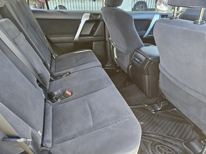 2017 Toyota Landcruiser Prado GXL GDJ150R 4X4 Dual Range Glacier White