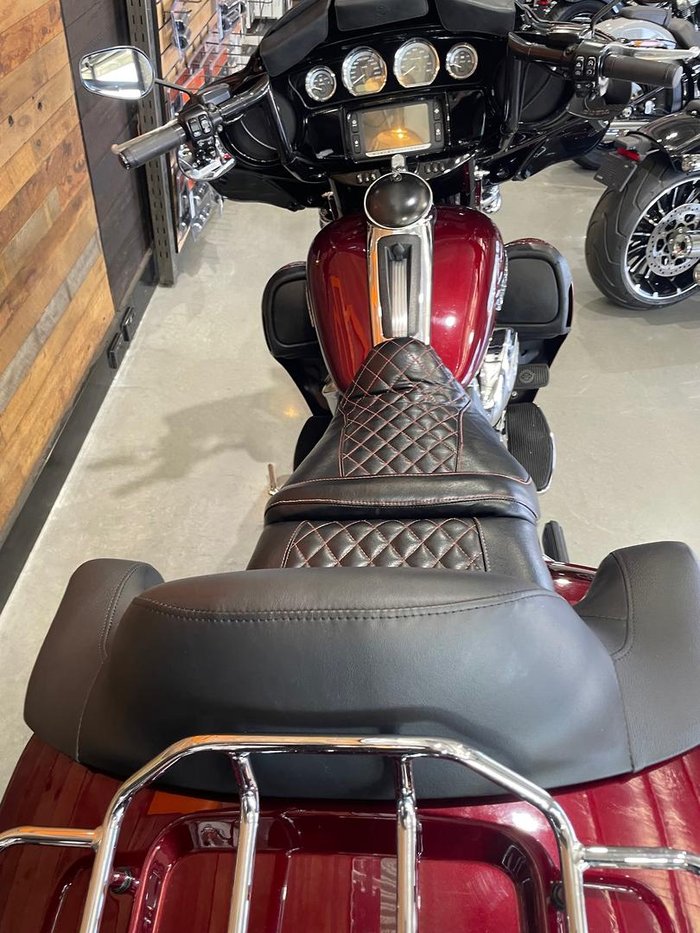 2017 Harley-Davidson Ultra Limited 107 (FLHTK) Touring Black