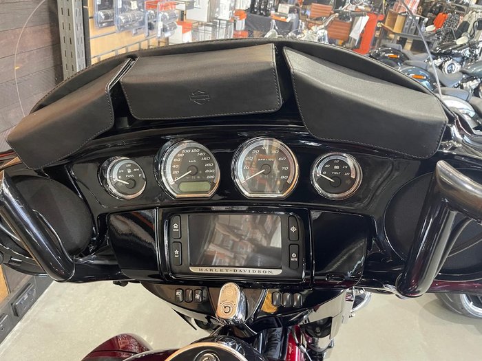 2017 Harley-Davidson Ultra Limited 107 (FLHTK) Touring Black