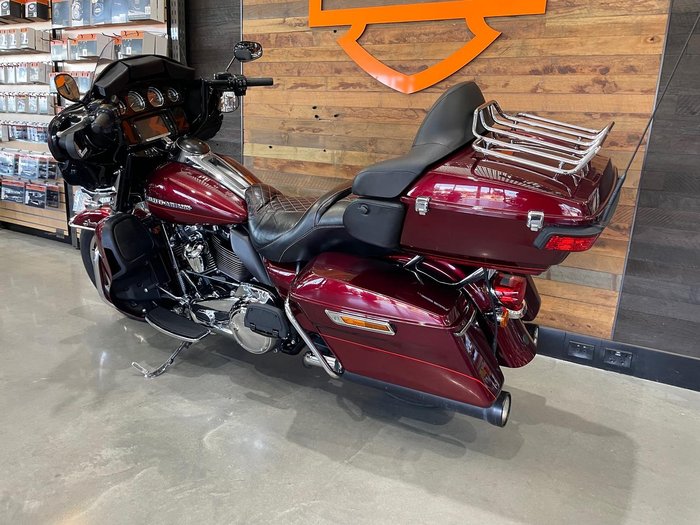 2017 Harley-Davidson Ultra Limited 107 (FLHTK) Touring Black