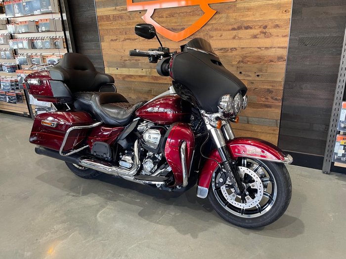 2017 Harley-Davidson Ultra Limited 107 (FLHTK) Touring Black