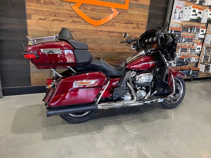 2017 Harley-Davidson Ultra Limited 107 (FLHTK) Touring Black