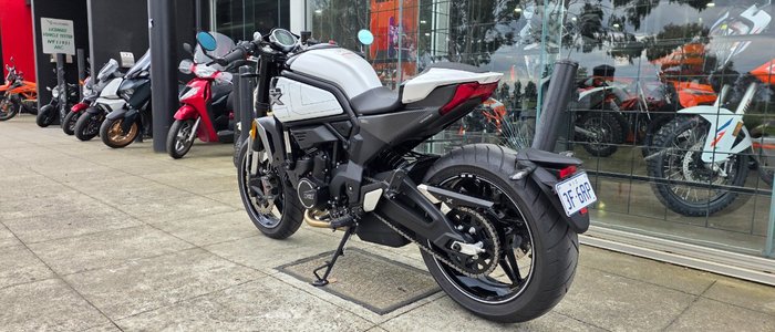 2022 CFMOTO CL-X SPORT NEBULA WHI
