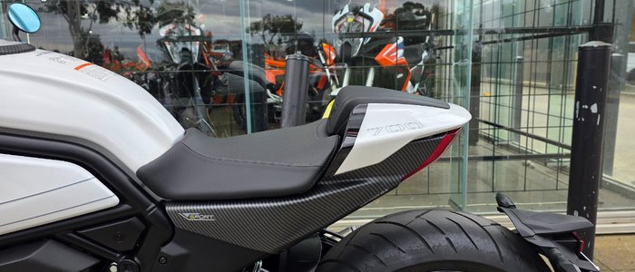 2022 CFMOTO CL-X SPORT NEBULA WHI
