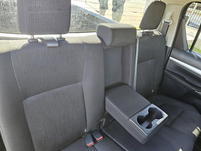 2018 Toyota Hilux SR5 GUN126R 4X4 Dual Range Silver Sky