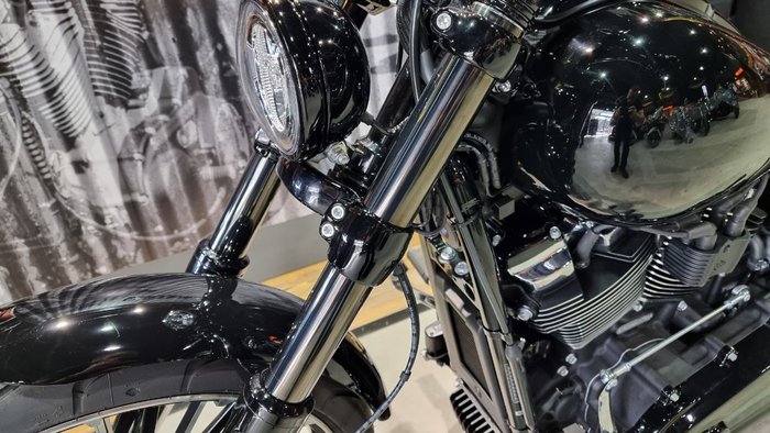 2025 Harley-davidson FXBR BREAKOUT (117) Vivid Black