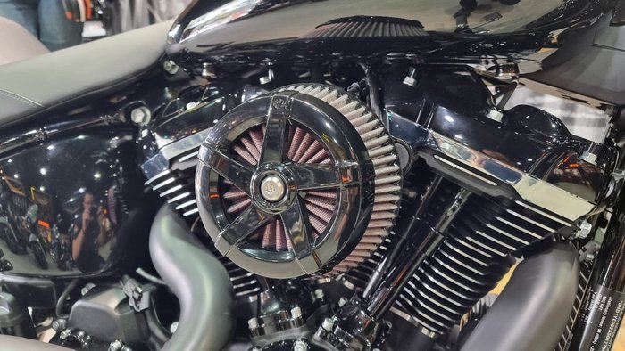 2025 Harley-davidson FXBR BREAKOUT (117) Vivid Black