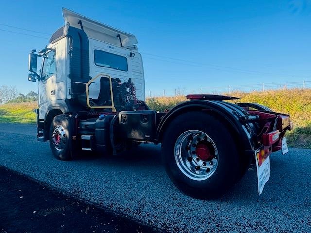 2016 Volvo Fm 410 White