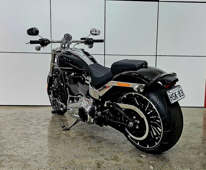 2025 Harley-Davidson Breakout 117 (FXBR) Softail Black