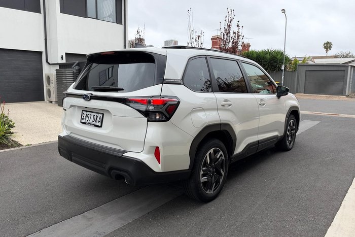 2025 Subaru Forester Touring