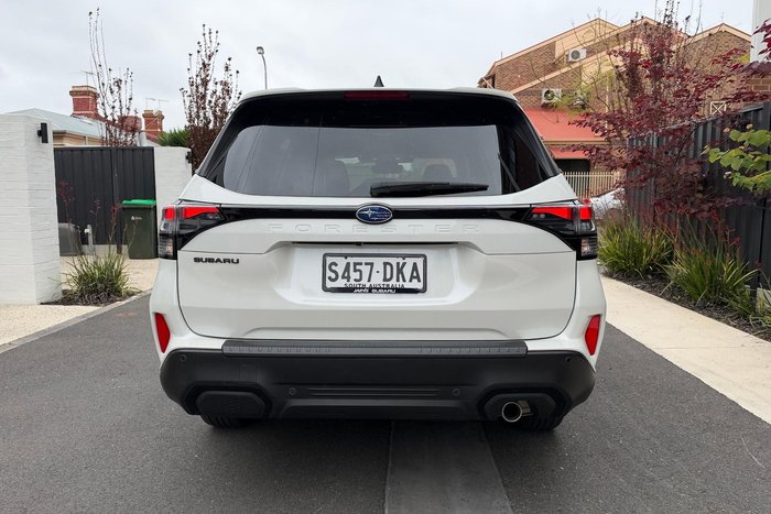 2025 Subaru Forester Touring