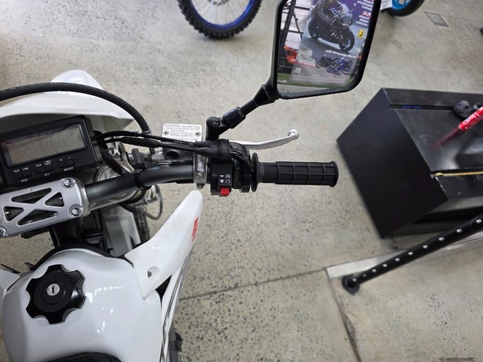 2019 Suzuki DR-Z400 SM WHITE