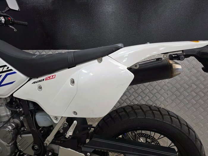 2019 Suzuki DR-Z400 SM WHITE