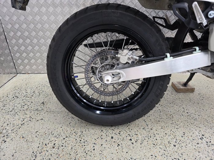 2019 Suzuki DR-Z400 SM WHITE