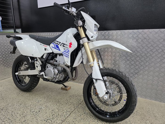 2019 Suzuki DR-Z400 SM WHITE