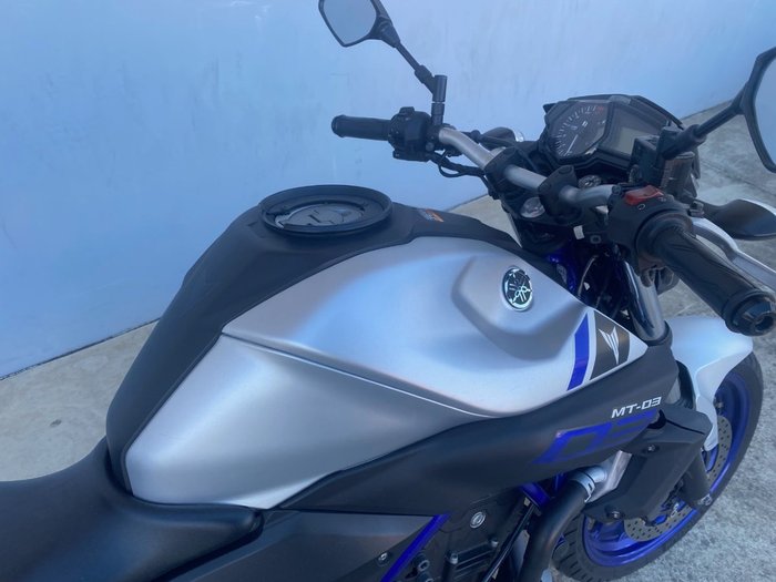 Yamaha 2016 YAMAHA 320CC MT03LAG Silver