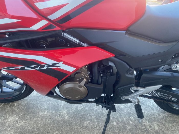 2016 Honda CBR500R Red