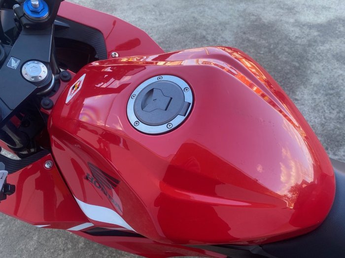 2016 Honda CBR500R Red