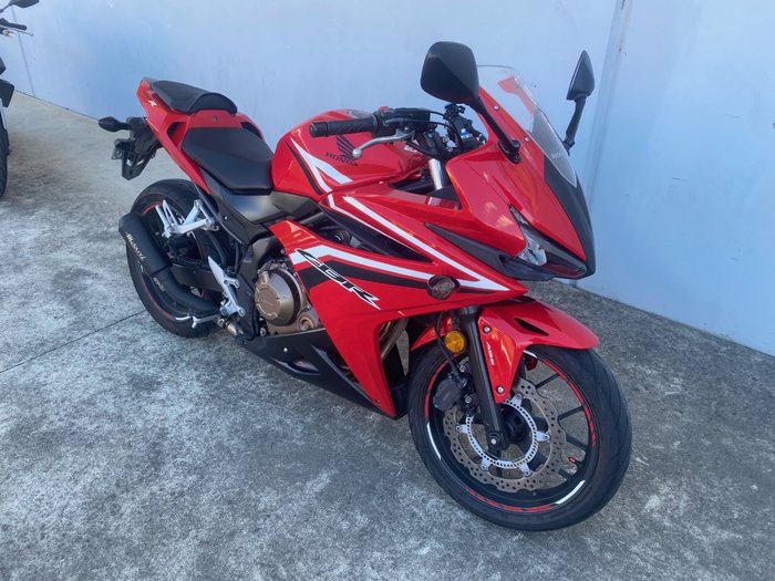 2016 Honda CBR500R Red