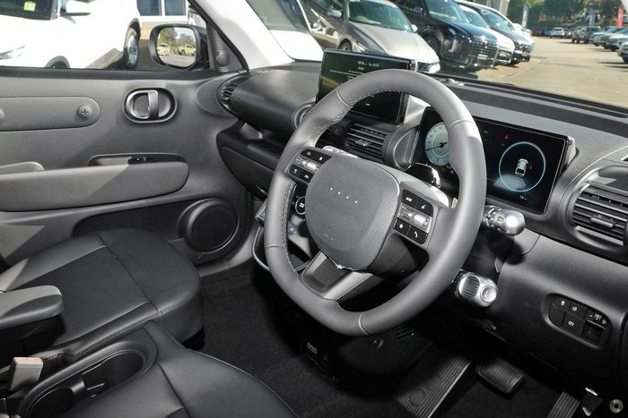 2025 Hyundai INSTER Cross