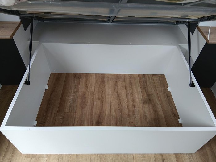 2025 Red Centre Kimberley Plus 206 Type A (was $127,990 now $122,990)