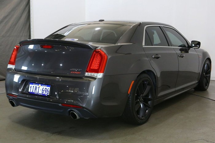 2021 Chrysler 300 SRT Core