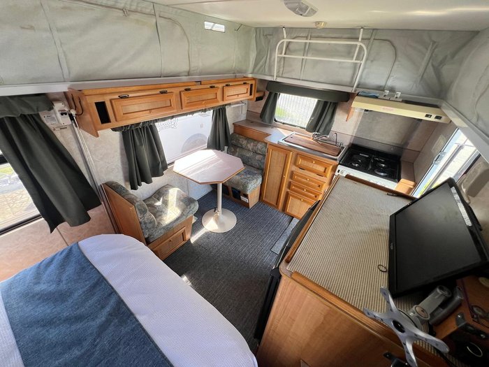 2002 Jayco Freedom