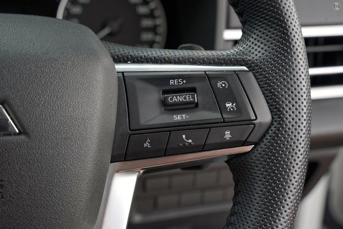 2024 Mitsubishi Outlander LS