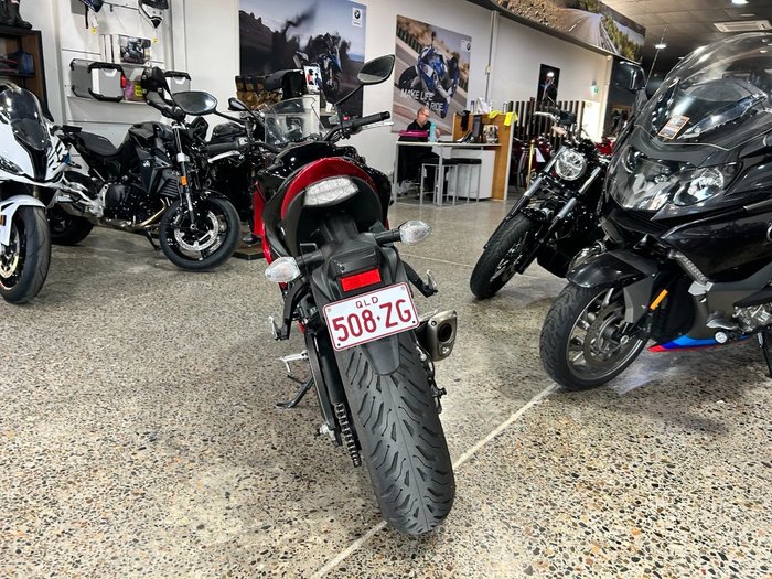 2016 Suzuki GSX-S1000F RED