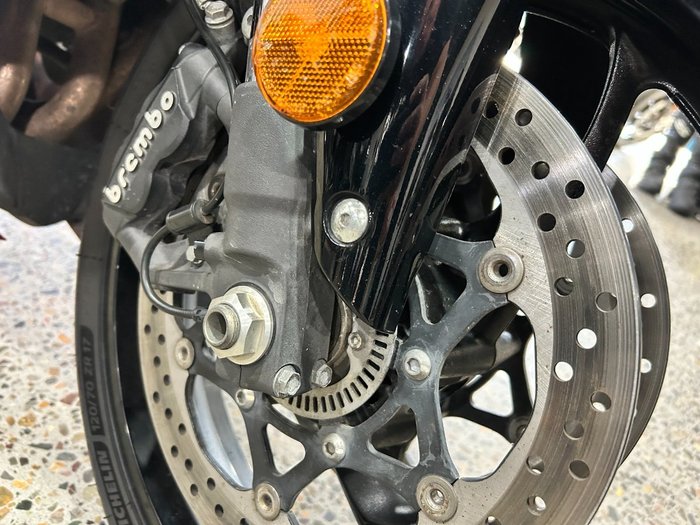 2016 Suzuki GSX-S1000F RED