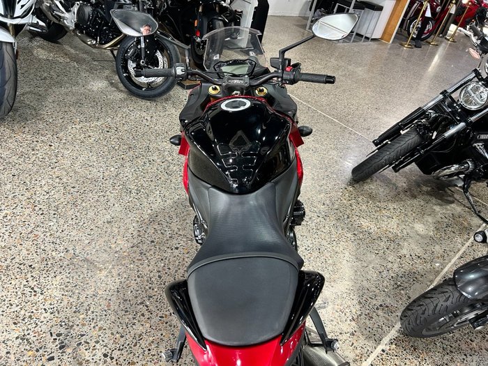 2016 Suzuki GSX-S1000F RED