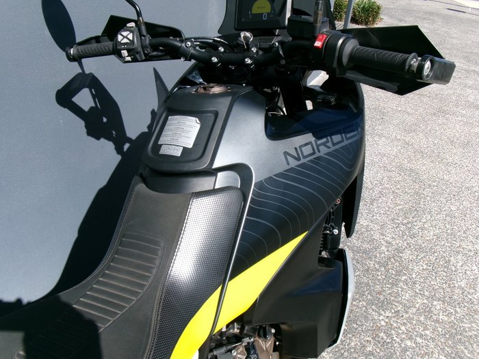 2022 HUSQVARNA NORDEN 901 Grey