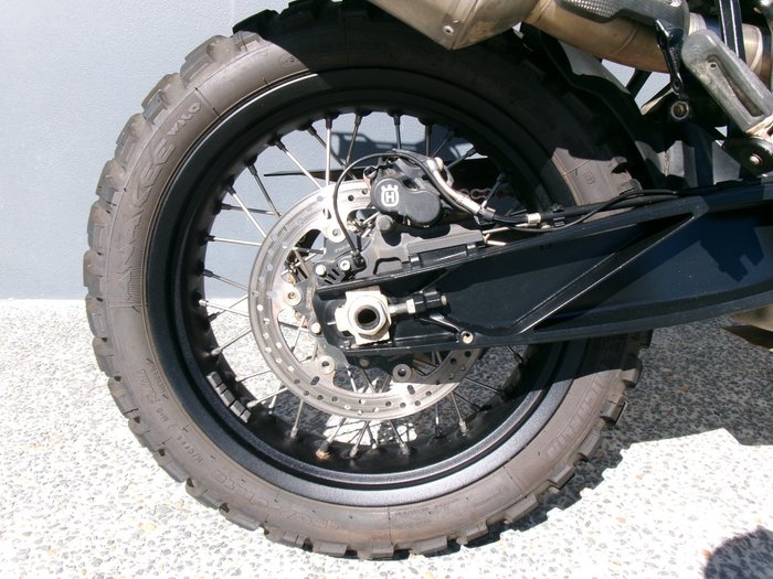 2022 HUSQVARNA NORDEN 901 Grey