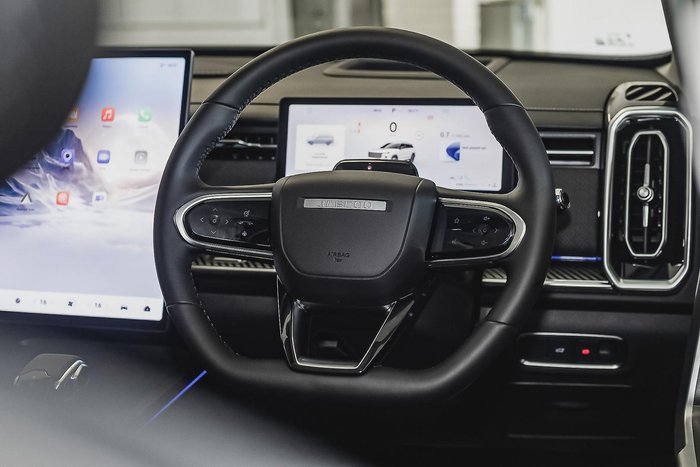 2025 Jaecoo J7 SHS Summit