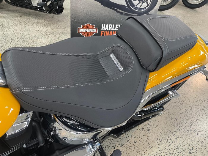 2025 Harley-Davidson Breakout 117 (FXBR) Softail Yellow