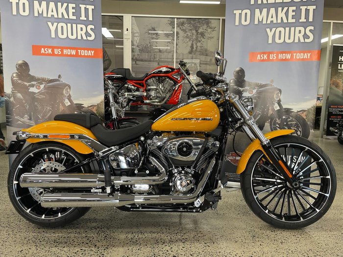 2025 Harley-Davidson Breakout 117 (FXBR) Softail Yellow