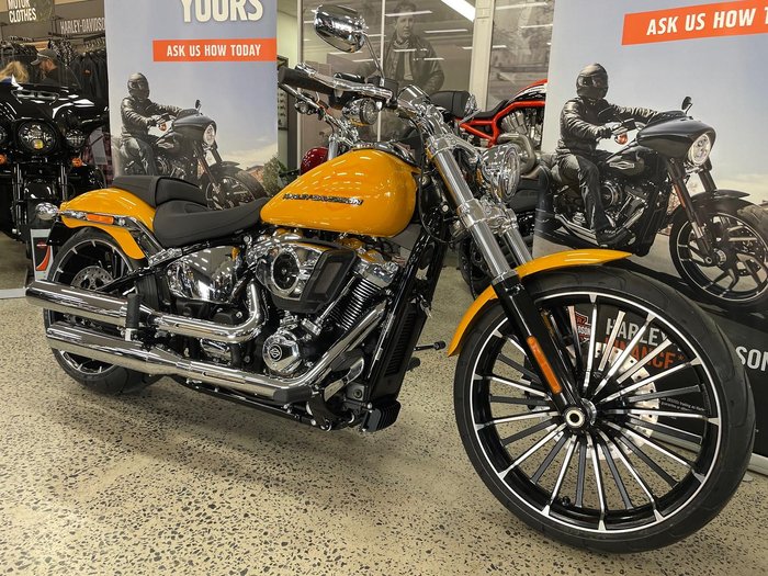 2025 Harley-Davidson Breakout 117 (FXBR) Softail Yellow