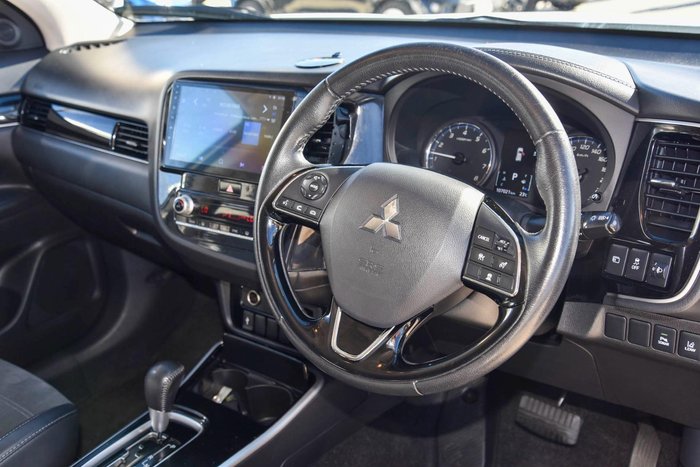 2019 Mitsubishi Outlander LS ZL MY20 White