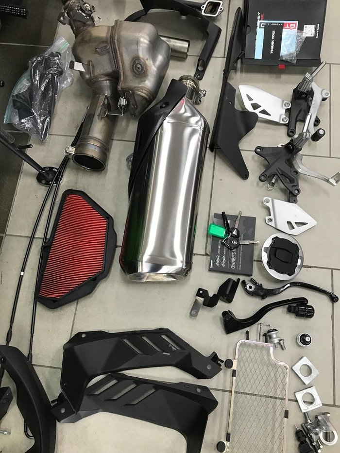 2021 Kawasaki Ninja ZX-10RR (ZX1000Z)