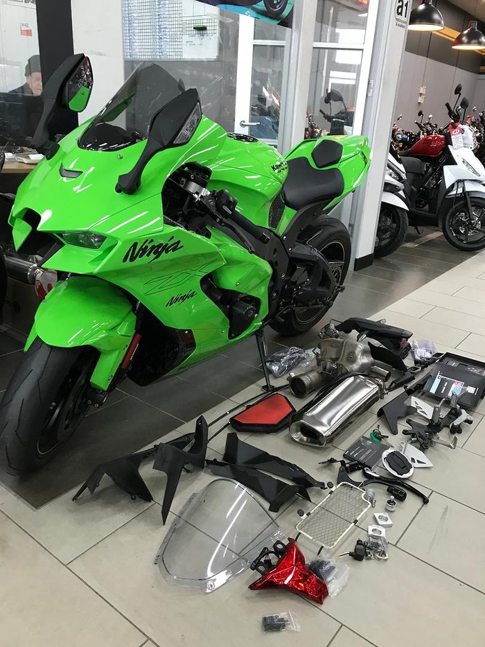 2021 Kawasaki Ninja ZX-10RR (ZX1000Z)