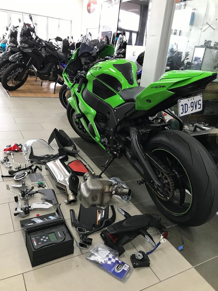 2021 Kawasaki Ninja ZX-10RR (ZX1000Z)