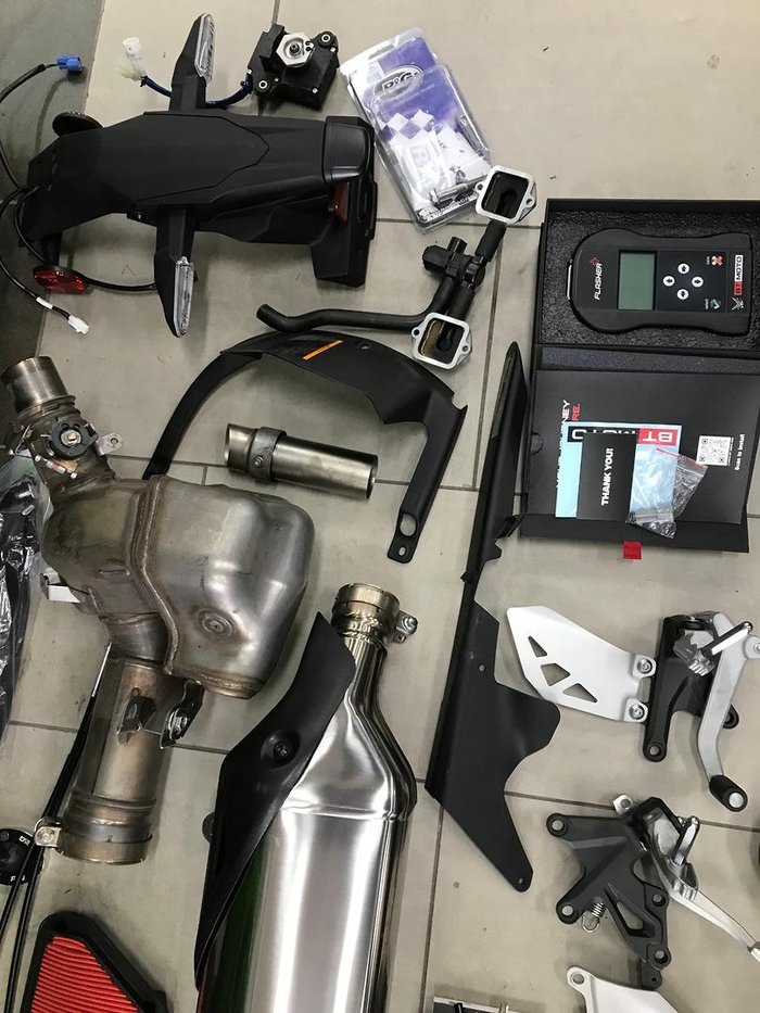 2021 Kawasaki Ninja ZX-10RR (ZX1000Z)