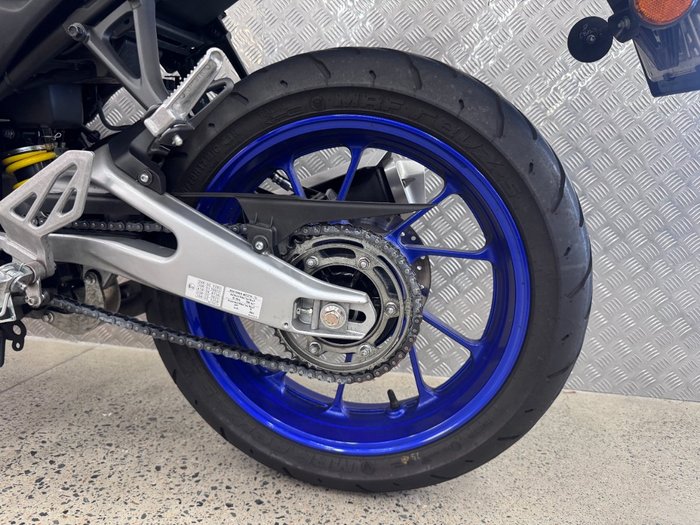 2023 Yamaha YZF-R15M WHITE