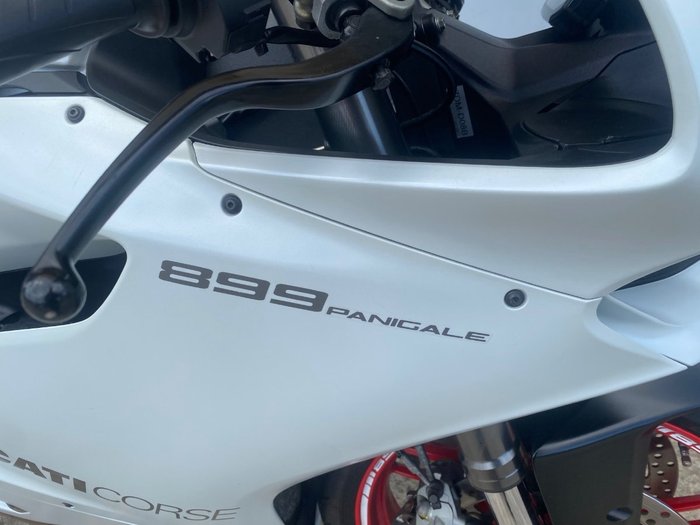 2014 DUCATI 899 PANIGALE White