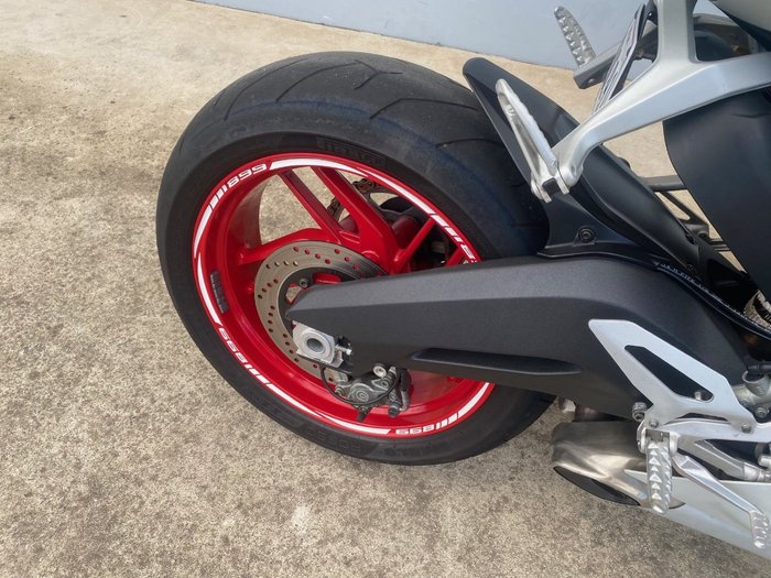 2014 DUCATI 899 PANIGALE White